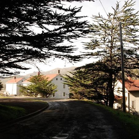 Hi Marin Headlands Hostel Sausalito Exterior photo