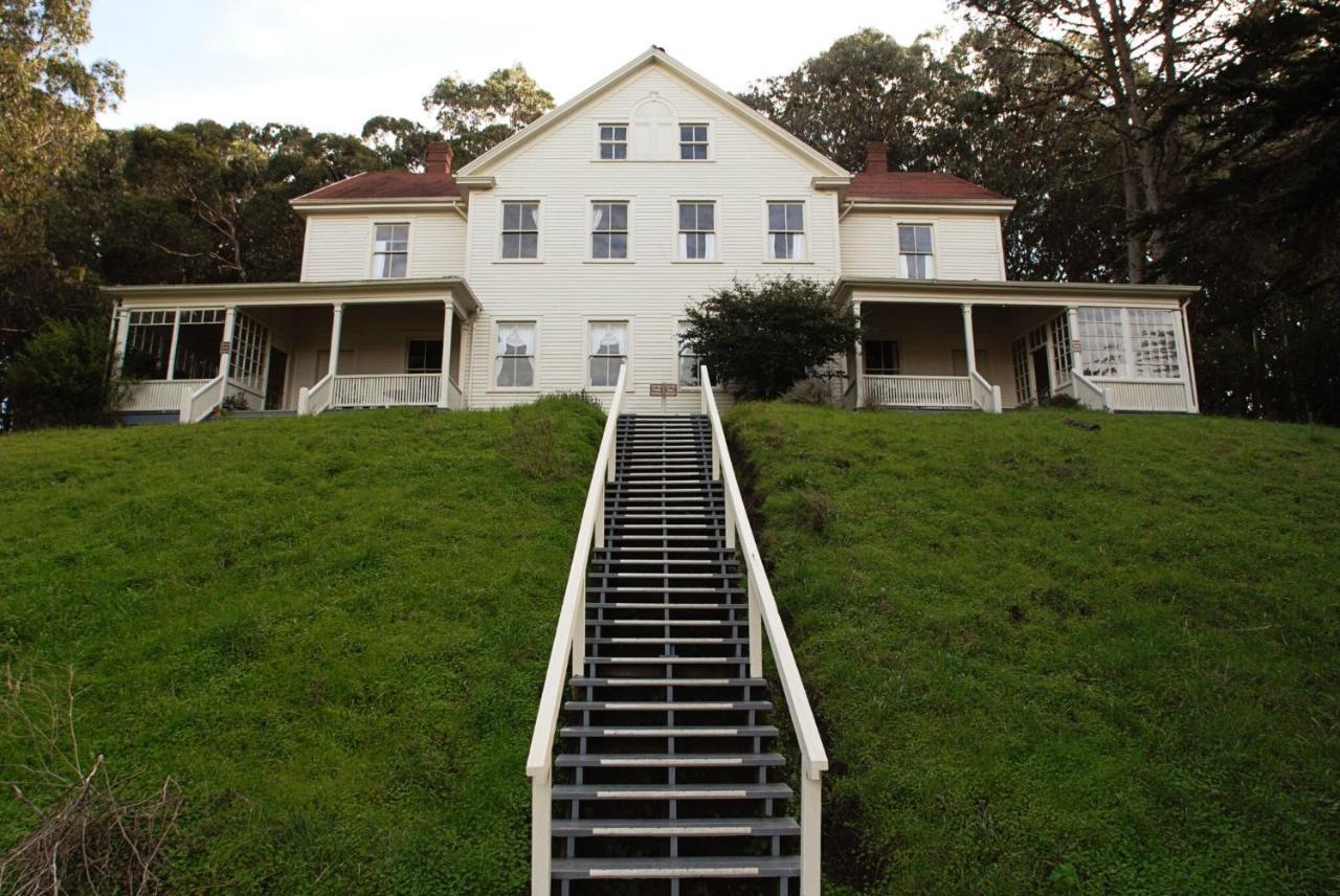 Hi Marin Headlands Hostel Sausalito Exterior photo